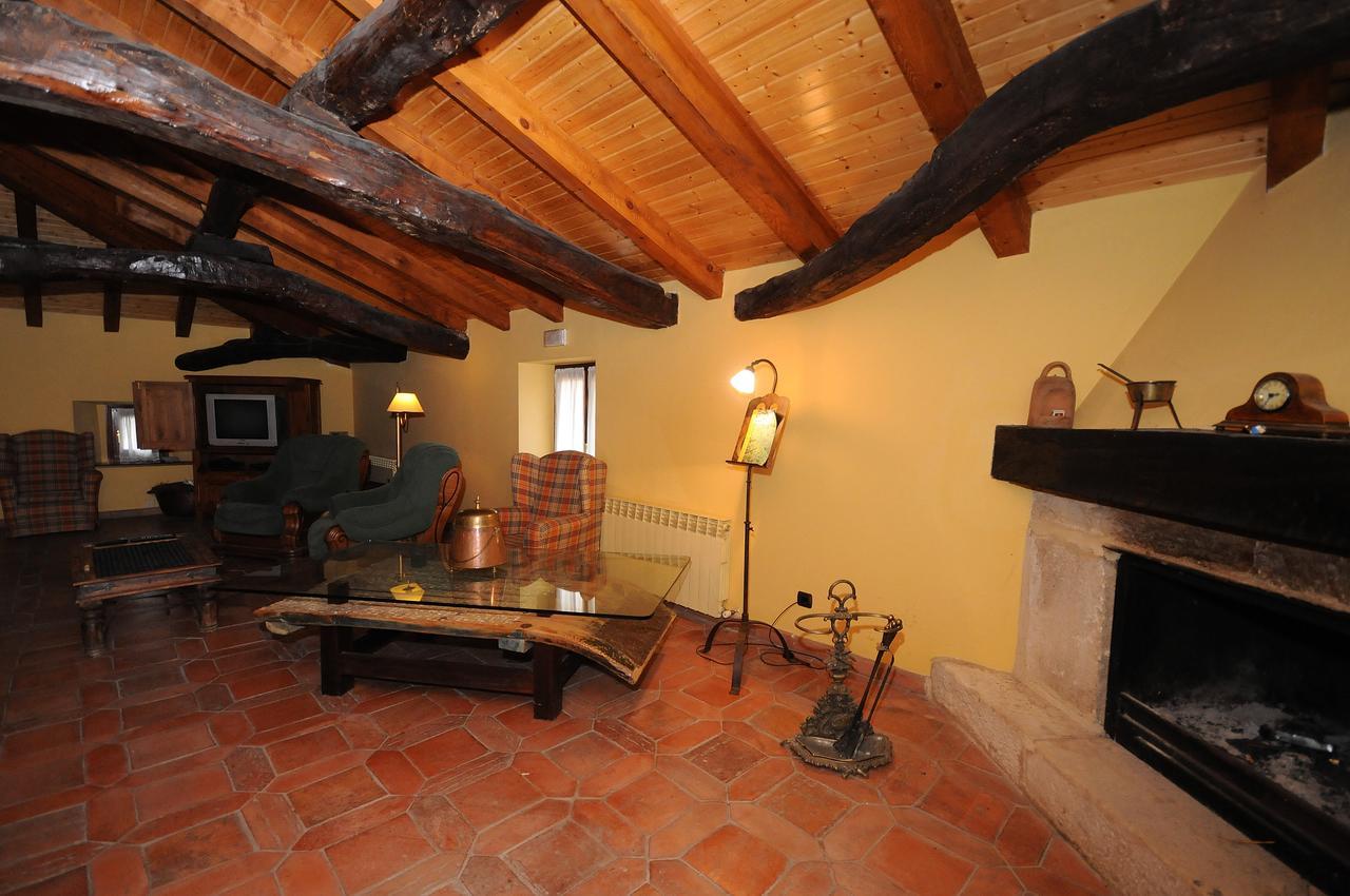 Ventilla Del Tirabeque Hotel Villacomparada de Rueda Bagian luar foto